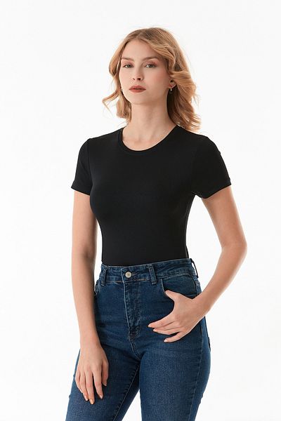 Fulla Moda Basic Crew Neck Crop T-Shirt