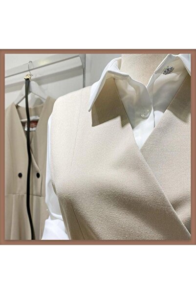 Serica Moda Κρεμ Ζώνη Κοστούμι Gilet