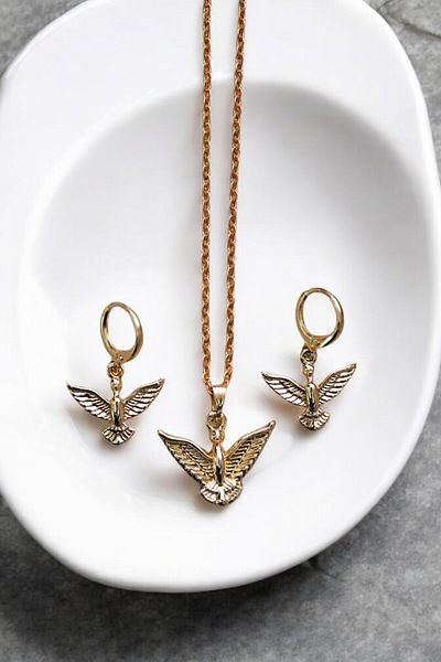 EUROMODA Angel Design Necklace Earring Suit Set