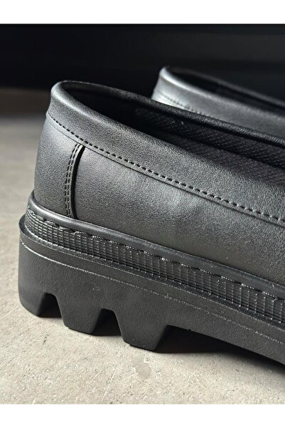 Knack High Sole Classic Shoes 779 Black (Black Sole)