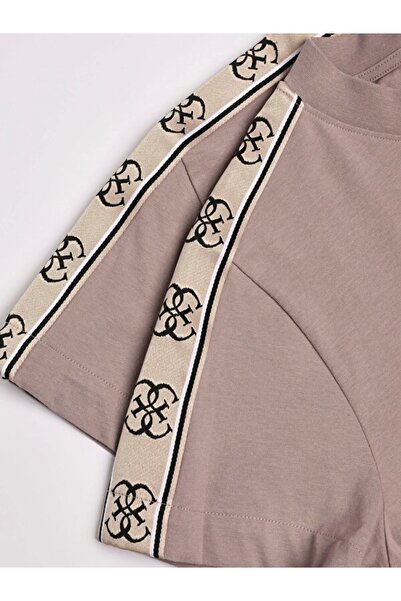 Guess Γυναικείο μπλουζάκι Britney Active Box Fit