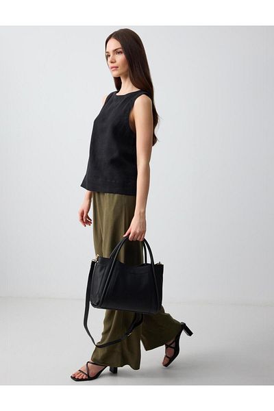 Jimmy Key Black Adjustable Strap Detailed Leather Look Bag