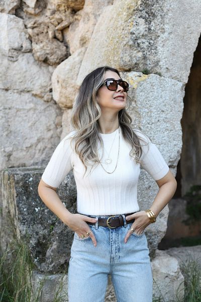 bytugcekaya Pulover cu mânecă scurtă cu nervuri cremă mărime standard