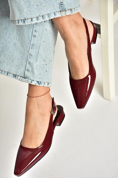 Fox Shoes U 404602208   Burgundy Patent Leather Low Heeled Women's Shoes