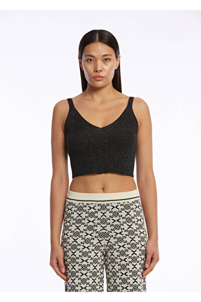 Knitss V-подібний чорний кроп-топ з трикотажу