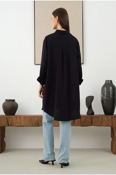 HEQA Basic Black Shirt with Robe