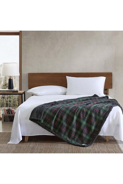 erorex Throw Blanket Super Soft Reversible Cotton Flannel Sherpa Bedding Ideal And White Elephant Gifts