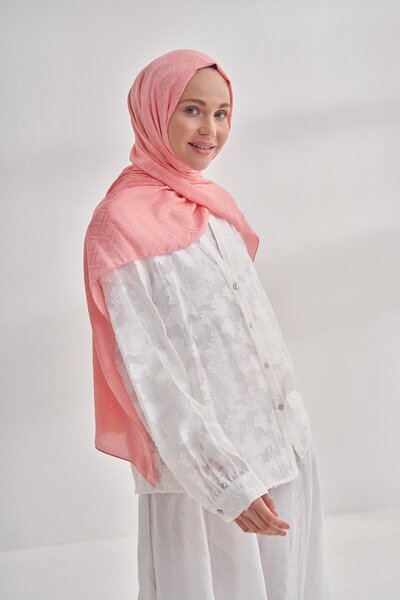 ARMANDA Italian Jacquard Geometric Pattern Shawl - Magenta