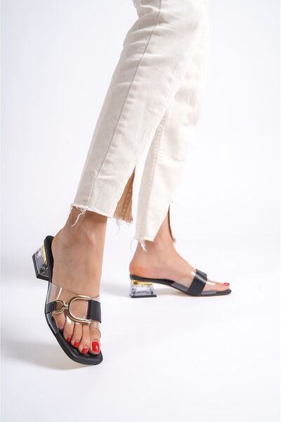 Limeo Μαύρο διάφανο χαμηλό τακούνι με διάφανη ρίγα επάνω δέρμα και χρυσό μεταλλικό λεπτομερές γυναικείο βραδινό φόρεμα παντόφλες σανδάλια