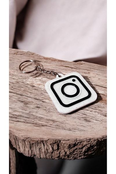 ZEUS Nfc White Instagram Keychain