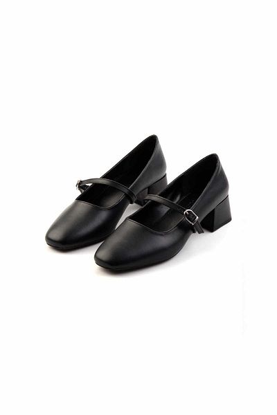 Bambi Classic Black Women's Heeled Shoes - K 01213120509
