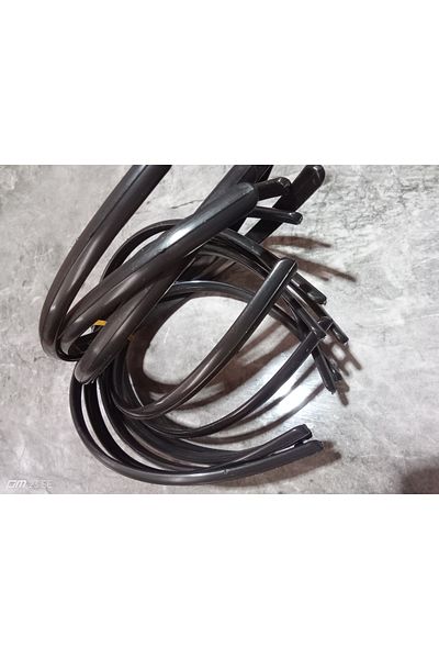 Adel Plastic Crown 1 cm (50 Pcs)