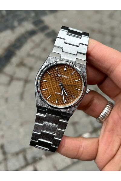 Choppers Brown Round Dial Detail Stylish and Modern Design Silver Color Steel Case and Band Wristwatch