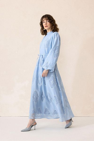 Olcay Rochie lungă cu mâneci și gura adunată cu detaliu guipur ALBASTRU 9301-E
