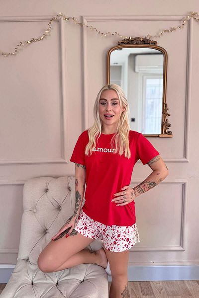 Pijamaevi Red Amour Patterned Short Sleeve Shorts Knitted Women's Pajamas Set