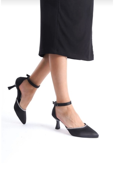 LARİNA SHOES CIPRE ZA VEČERNJU HALJINU OD SATINSKOG MATERIJALA SA DETALJIMA O...