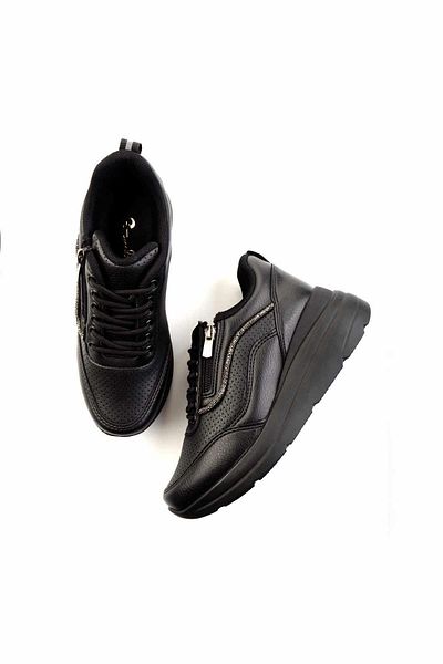 Bambi Women's Black Sneakers - K 01027020709 Model