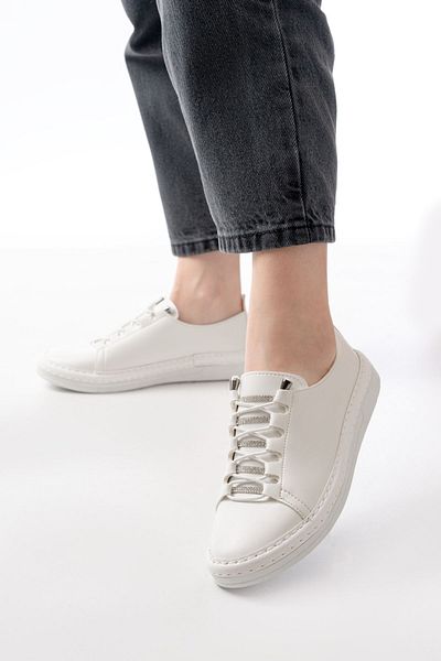 serkanseyyid MK-9026 Αξεσουάρ από πέτρα με λευκά κορδόνια casual αθλητικά παπούτσια