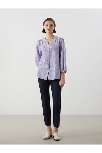 LC Waikiki Γυναικεία μπλούζα με κεντητό γιακά