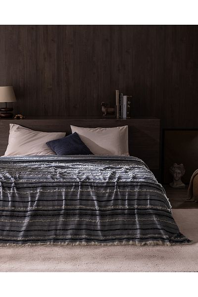 Madame Coco Indigo Duo Montjalin Bedspread