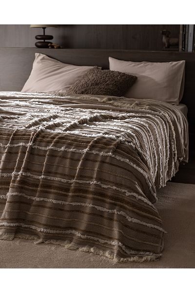 Madame Coco Beige Two-Person Bedspread Montjalin