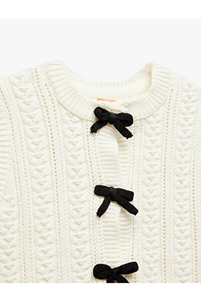 Koton Fiyonk Detaylı Bisiklet Yaka Ajurlu Triko Süveter