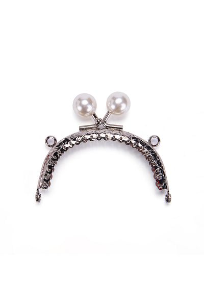Sultan Silver Oval White Beaded Burs 8.5 cm