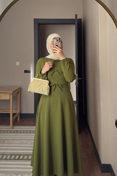 Ceylan Otantik Φόρεμα κρεπ με λεπτομέρεια λαδιού πράσινο φιόγκο