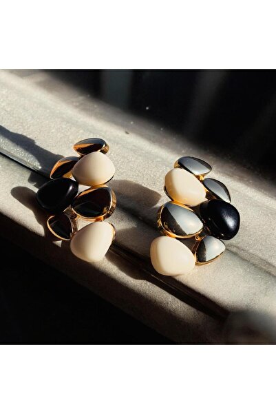 ZEYNVA أقراط فولاذية أنيقة مع تفاصيل حجرية