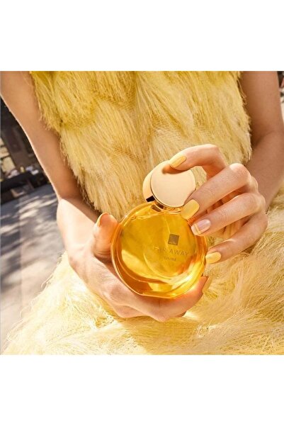 AVON Set Far Away Shine + Ruj Luxe Nude + Insigna