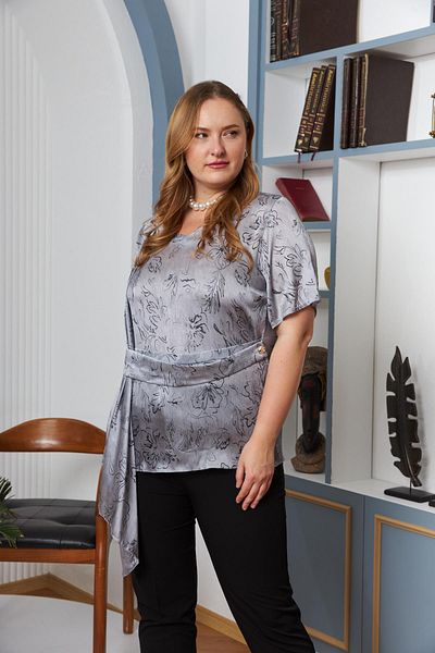 RMG Large Size Gray Blouse - with Belt Accessories