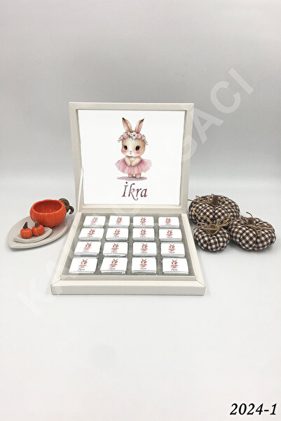 KAKAO AĞACI 48 Adet Karton Kutuda Elbiseli Tavşan Kız Bebek Çikolatası