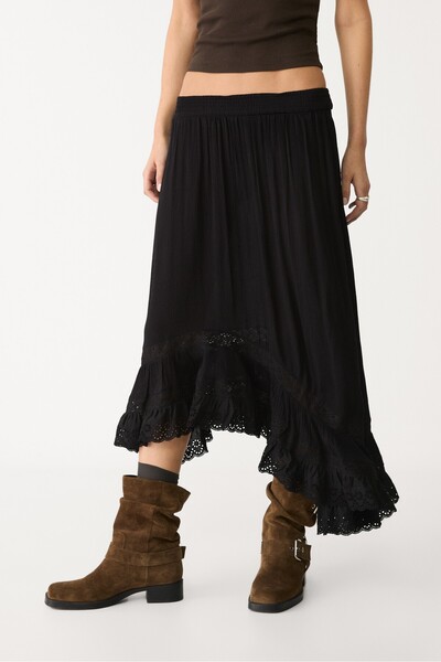 Stradivarius Asymmetric ruffled midi skirt