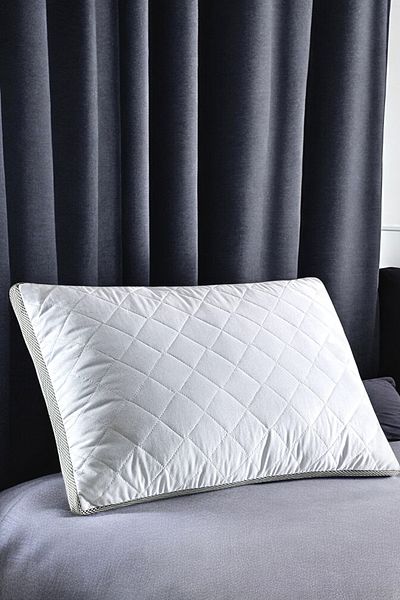 MixCotton Home Pernă cu aer condiționat |   Fibră de silicon |   Anti-transpirație |   cu fermoar |   Antibacterian |   lavabil |   50x70 cm |   900 gr