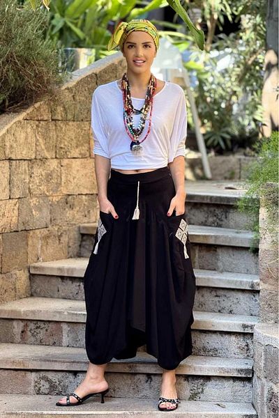 Nevin Kaya Moda Black Shalwar Skirt with Embroidered Pockets