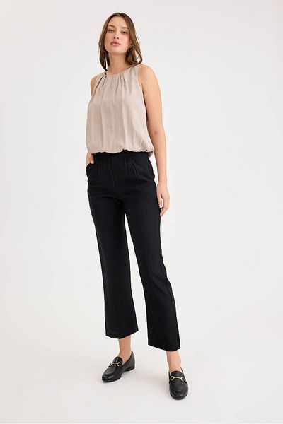 Vitrin High Waist Pleated Trousers