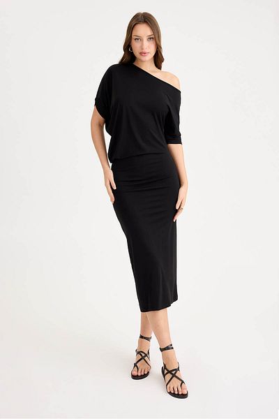 Vitrin Boat Neck Short Sleeve Modal Dress
