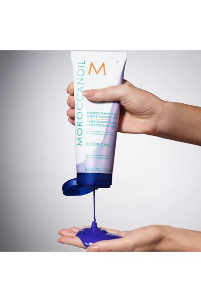 Moroccanoil Moroccanoil Blonde Perfecting Purple Shampoo 6.7 oz (200 ml) Success