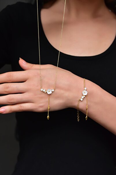 Papatya Silver 925 Ayar Gümüş Gold Kaplama Zincir Sallantılı Beyaz Taşlı Sedef Manolya Çiçeği Kolye- Bileklik Set