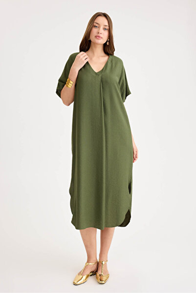 Vitrin V-Neck Short Sleeve Pocket Dress with Side Slits