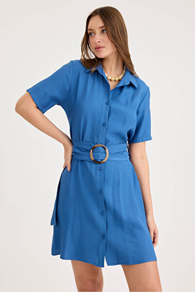 Vitrin Κοντομάνικο φόρεμα με κουμπιά μπροστά με ζώνη