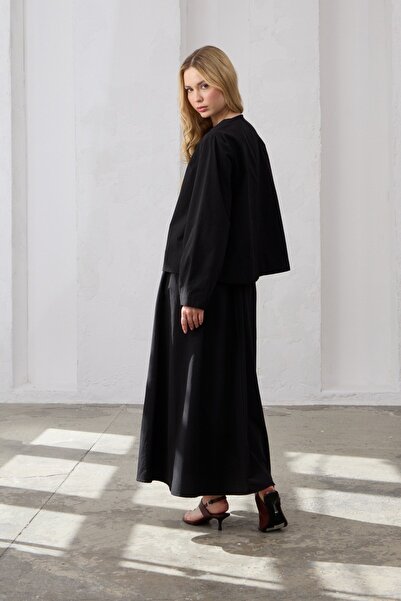 QANU Leon Skirt Suit Black