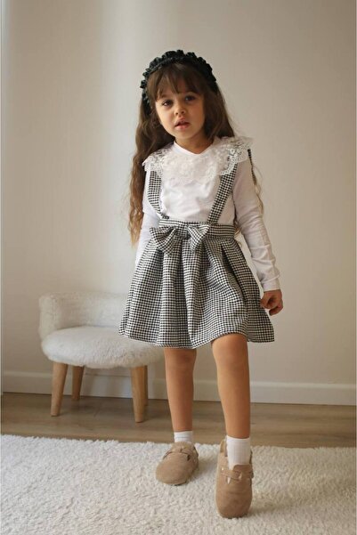 Butik Kız Çocuk Fırfırlı Badi Kazayağı Desenli Salopet Elbise