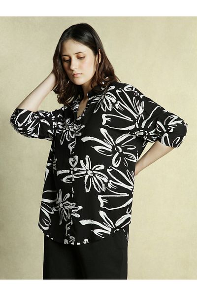 Dennis Lingo By Styli All Over Printed Longline Oversized Shirt