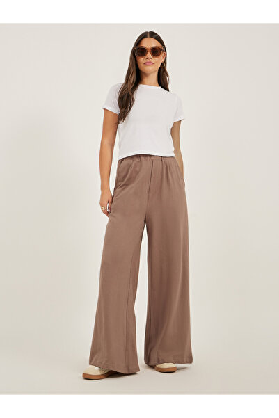 Styli بنطال رياضي واسع الساق بحزام خصر مطاطي مع جيوب