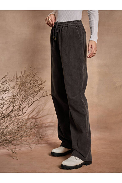 Sassafras By Styli Mid Rise Straight Fit Corduroy Pants