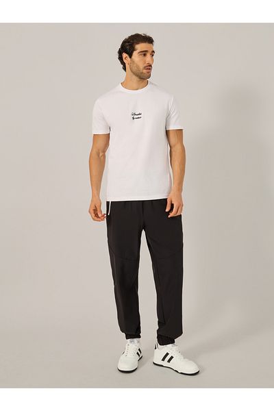 Styli Minimal Embroidered Regular Fit T-Shirt