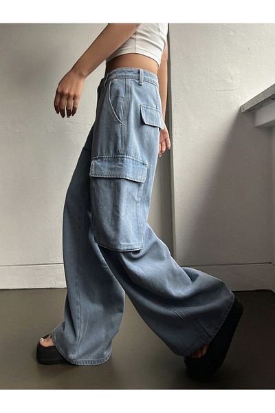 Kotty By Styli High-Rise Wide Leg Cargo Jeans