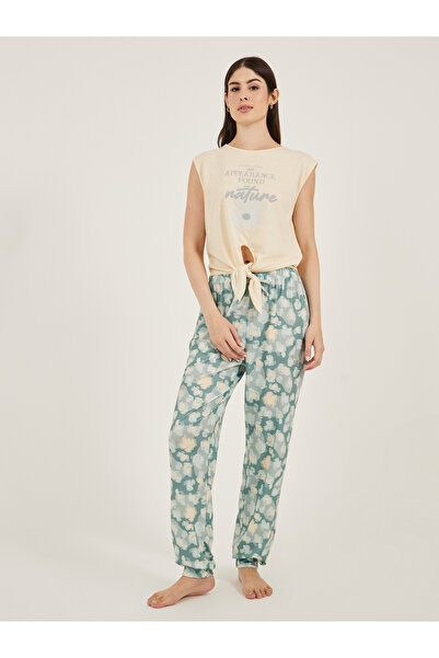Styli طقم بيجاما بأكمام طويلة وقميص داخلي بطبعة جرافيكية وطبعة زهور