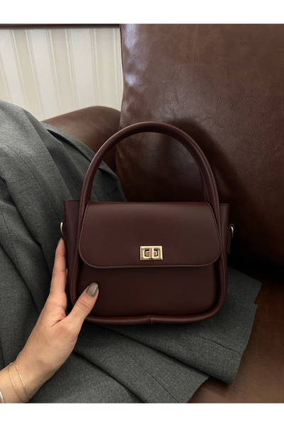 NOTHING Women's 2-Piece Lock Cover Bag Charm Detailed Bag Set